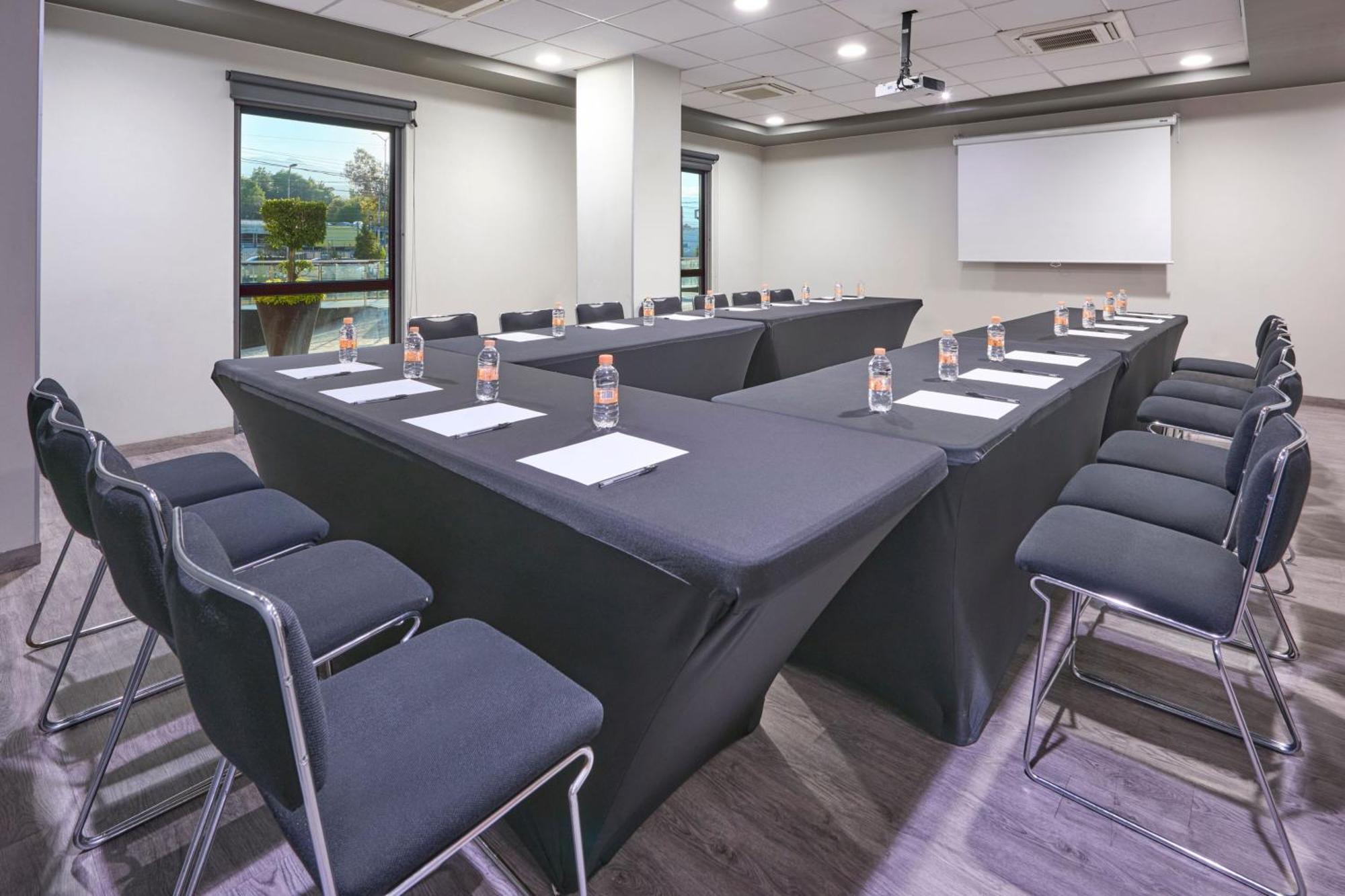 City Express Plus By Marriott Ciudad De Mexico Periferico Sur Tlalpan Εξωτερικό φωτογραφία